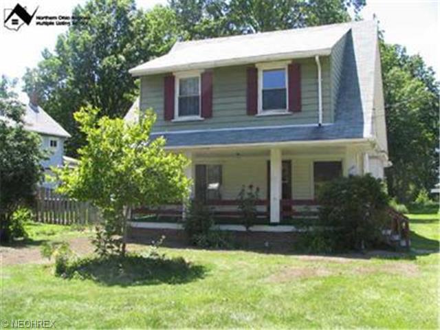 1626 E 300th, Wickliffe, OH 44092 photo 1