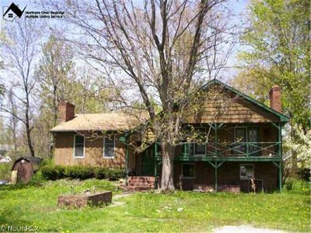 41910 Lawrence Ct, Elyria, OH 44035 photo 1
