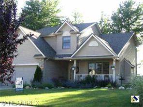 384 Pemberton Dr, Elyria, OH 44035 photo 1