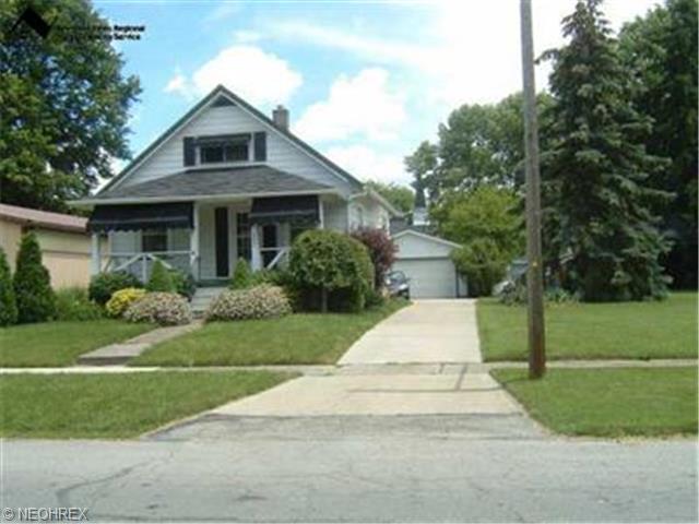 382 Prospect Ave, Elyria, OH 44035 photo 1
