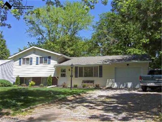 1344 Lyndon Ave, Ashtabula, OH 44004 photo 1