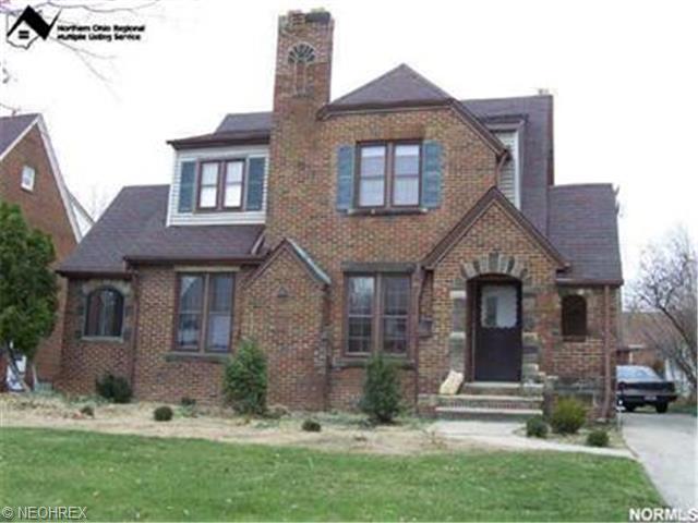 61 E 214th St, Euclid, OH 44123 photo 1
