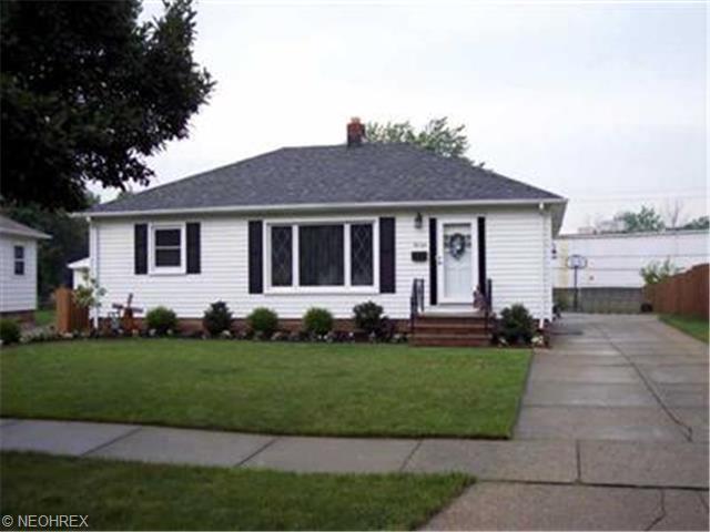 30165 Ridgeview, Wickliffe, OH 44092 photo 1