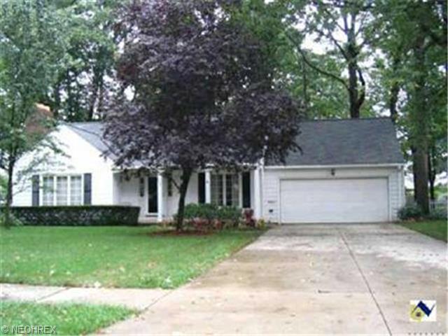 532 Whitman Blvd, Elyria, OH 44035 photo 1