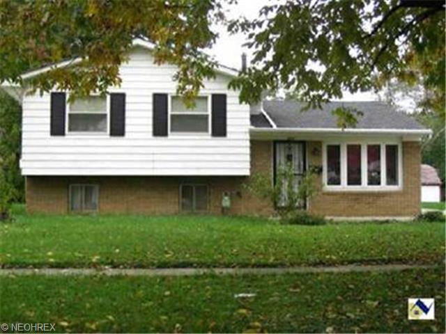 571 Walnut, Elyria, OH 44035 photo 1