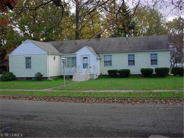 1828 W 14th St, Ashtabula, OH 44004 photo 1