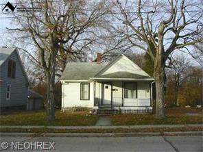 230 E Walnut, Wadsworth, OH 44281 photo 1