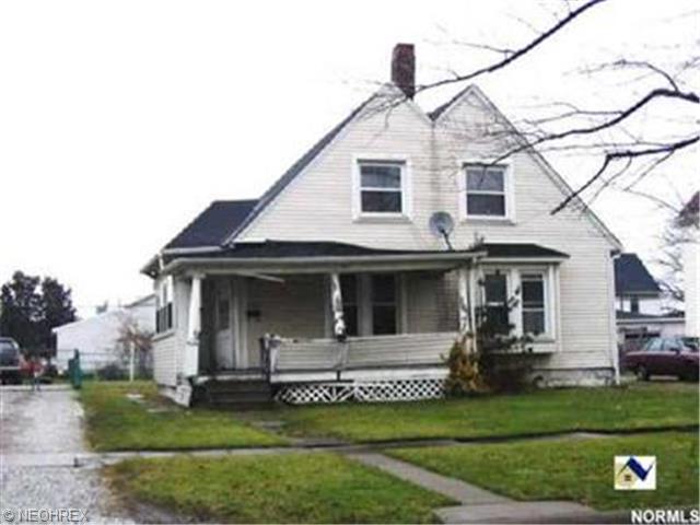 1951 E 29th St, Lorain, OH 44055 photo 1