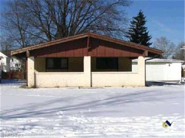 1767 E 36 St, Lorain, OH 44055 photo 1