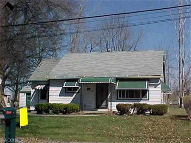 356 Parmely Ave, Elyria, OH 44035 photo 1