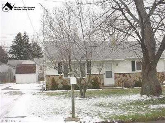 214 Rye Beach Rd, Huron, OH 44839 photo 1