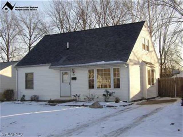 979 Reeve, Elyria, OH 44035 photo 1