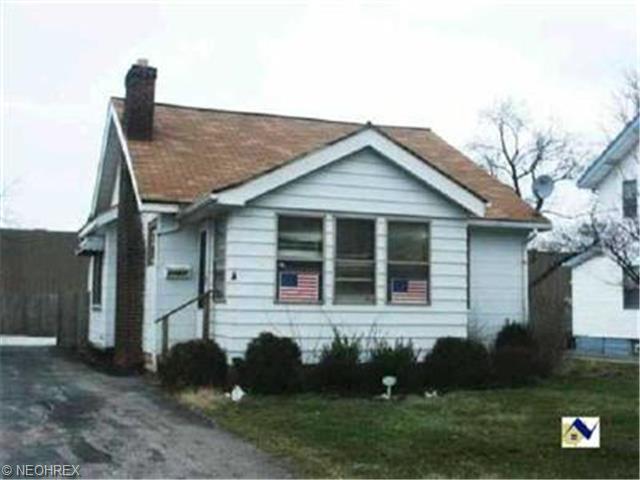 21431 North Ave, Euclid, OH 44117 photo 1