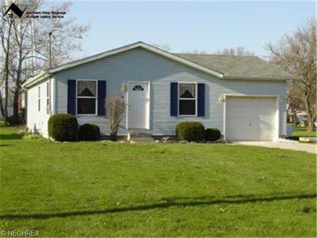 38 Abbott St, Wakeman, OH 44889 photo 1