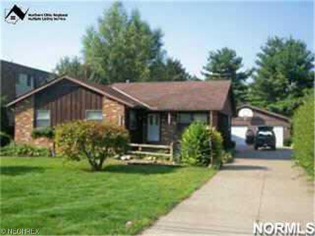 525 Berlin Rd, Huron, OH 44839 photo 1