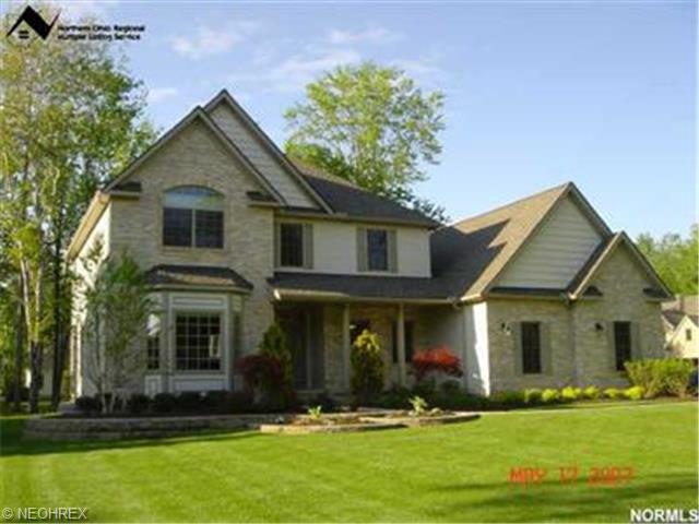 9377 Ivan Pl, Mentor, OH 44060 photo 1