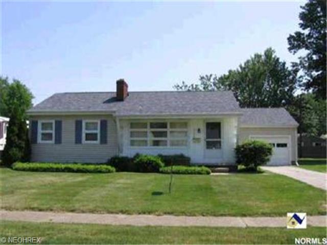 2132 E 43rd St, Ashtabula, OH 44004 photo 1