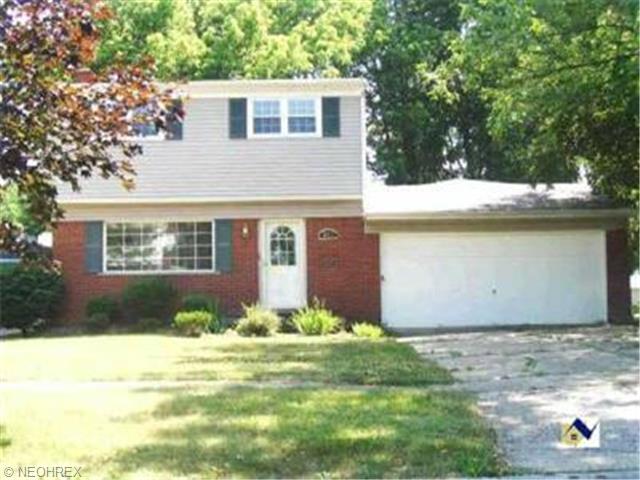 874 Salem Ave, Elyria, OH 44035 photo 1
