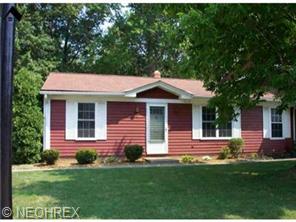 8093 Independence Dr, Mentor, OH 44060 photo 1
