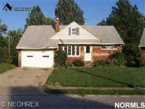 1795 E 228th St, Euclid, OH 44117 photo 1