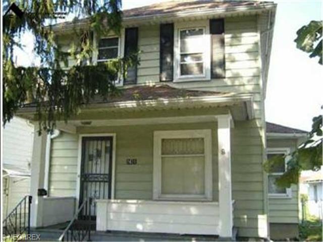 2421 E 29th St, Lorain, OH 44055 photo 1