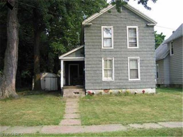 628 W 39th St, Ashtabula, OH 44004 photo 1