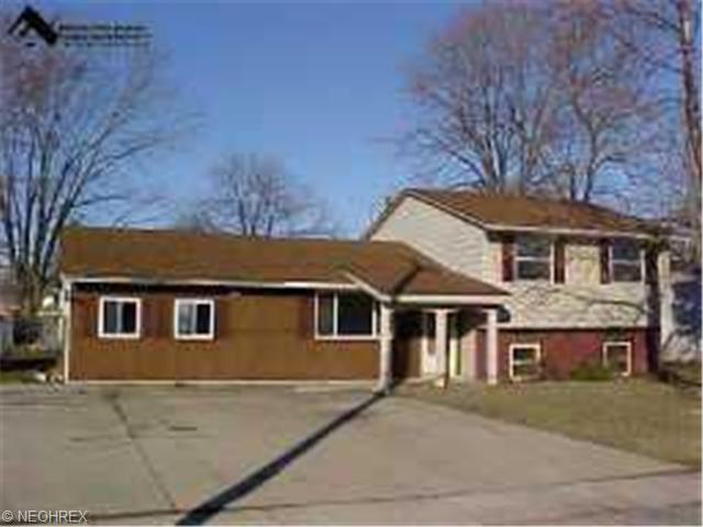 4148 Leavitt Rd, Lorain, OH 44053 photo 1