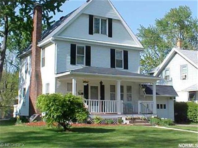 234 Eastern Heights Blvd, Elyria, OH 44035 photo 1