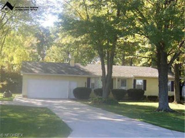 42785 Albrecht Rd, Elyria, OH 44035 photo 1