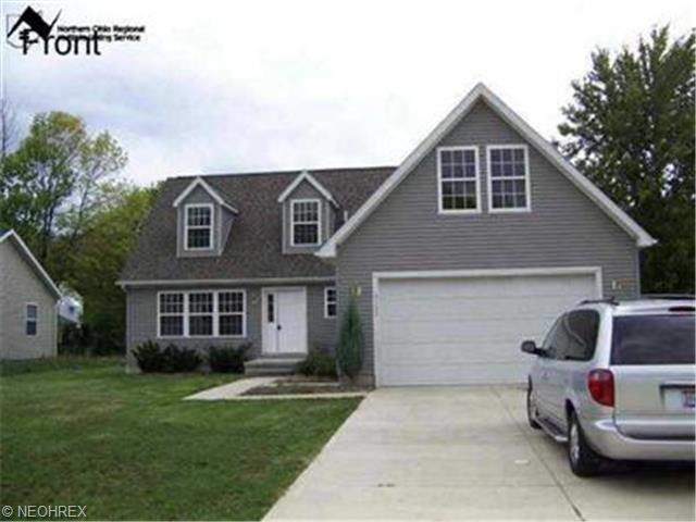 2100 Stonepath St, Lorain, OH 44052 photo 1