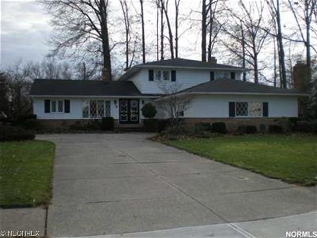 930 Meadview, Independence, OH 44131 photo 1