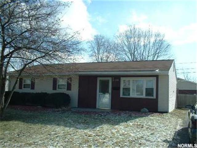 739 Purdue Ave, Elyria, OH 44035 photo 1