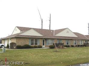 122 Bentley Dr, Elyria, OH 44035 photo 2