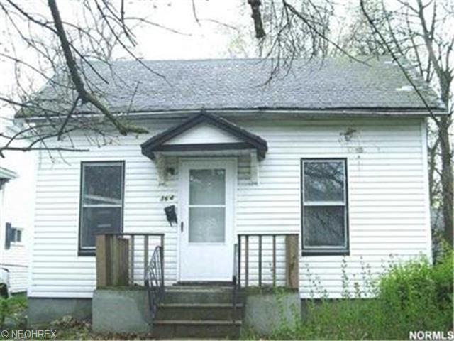 364 16th St, Elyria, OH 44035 photo 1