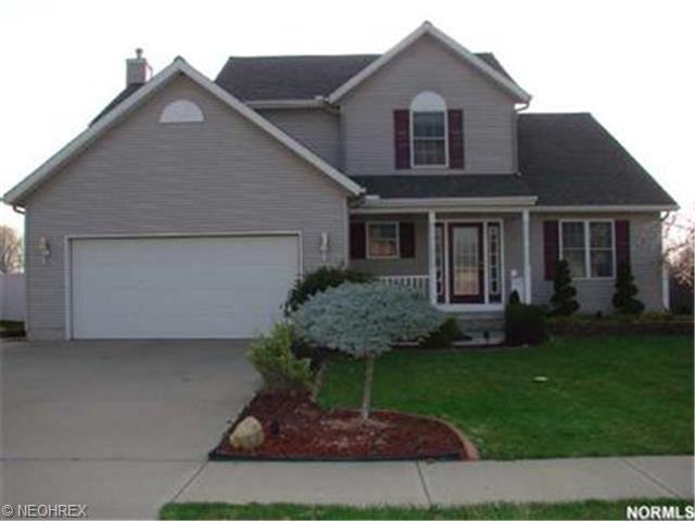 632 Alexis Dr, Elyria, OH 44035 photo 1