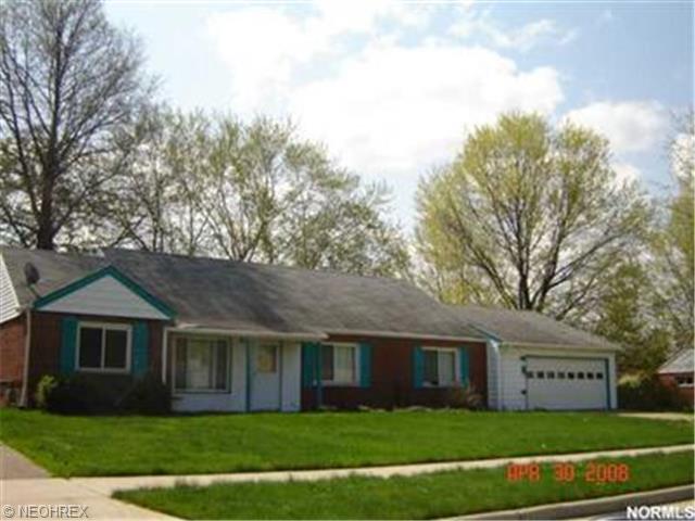 731 Walnut, Euclid, OH 44132 photo 1