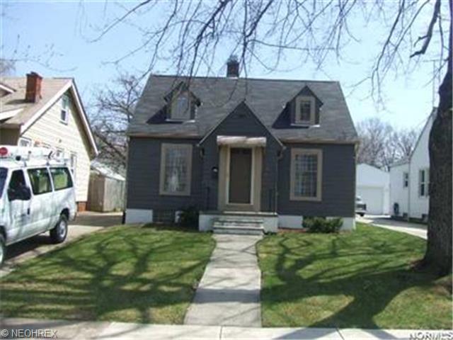 351 E 248th St, Euclid, OH 44123 photo 1