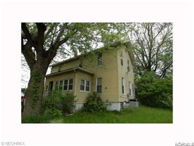 406 E 16th St, Ashtabula, OH 44004 photo 1