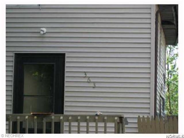 363 Parmely, Elyria, OH 44035 photo 1