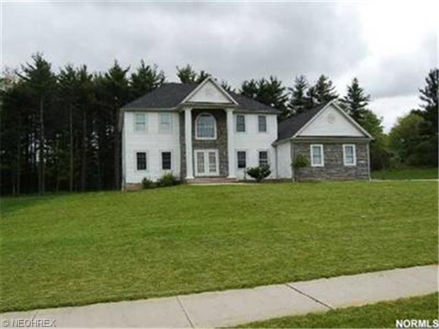 7590 Pinecrest Ln, Solon, OH 44139 photo 1