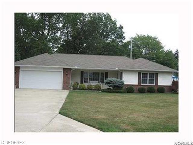 1200 Devon Dr, Ashtabula, OH 44004 photo 1