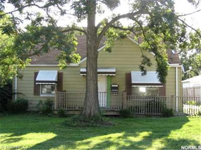 1863 E 300th, Wickliffe, OH 44092 photo 1
