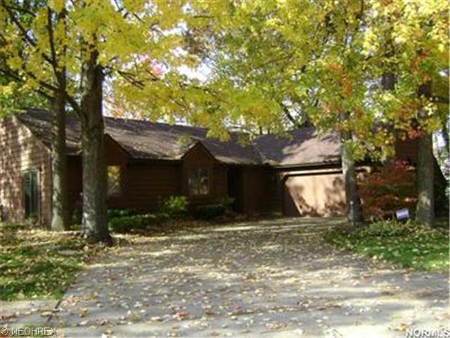 197 Hemlock, Elyria, OH 44035 photo 1