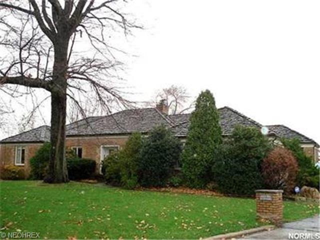 136 E 265 St, Euclid, OH 44132 photo 1