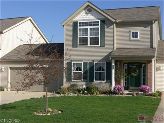 579 Eagle Trace Ct, Stow, OH 44224 photo 1