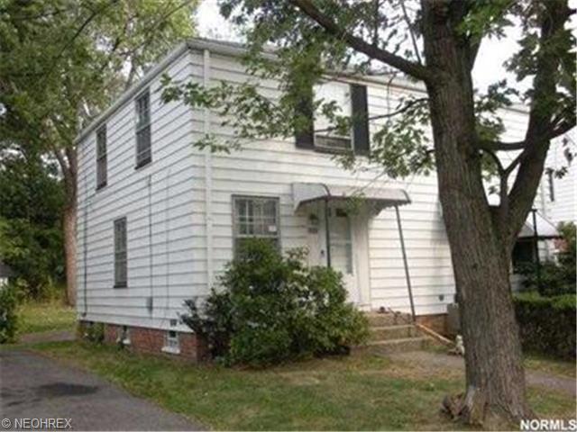 1523 E 248th, Euclid, OH 44117 photo 1