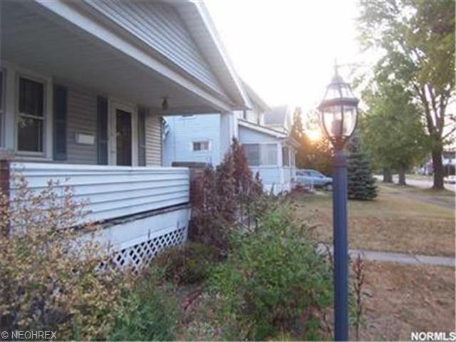 1749 E 34th, Lorain, OH 44055 photo 1