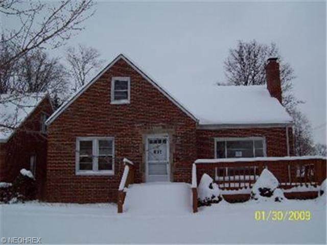 445 E 264th St, Euclid, OH 44132 photo 1