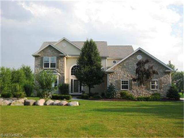 44711 Stang Rd, Amherst, OH 44001 photo 1