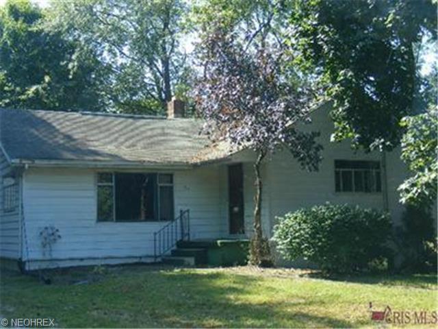 104 E Comet Rd, Clinton, OH 44216 photo 1